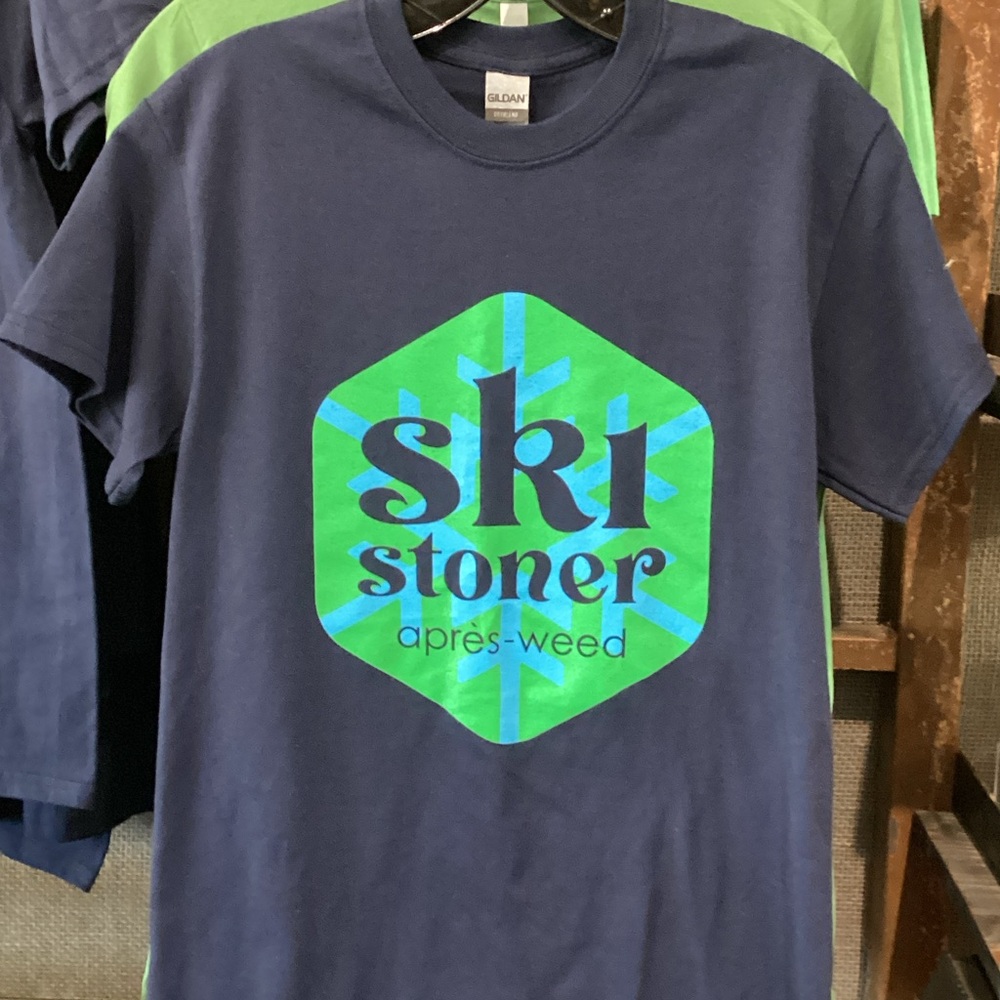 Gildan Navy T-Shirt with Ski Stoner Graphic